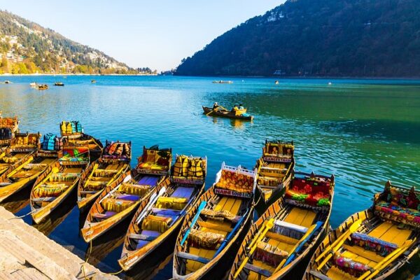 Nainital Kaichidham Tour Package